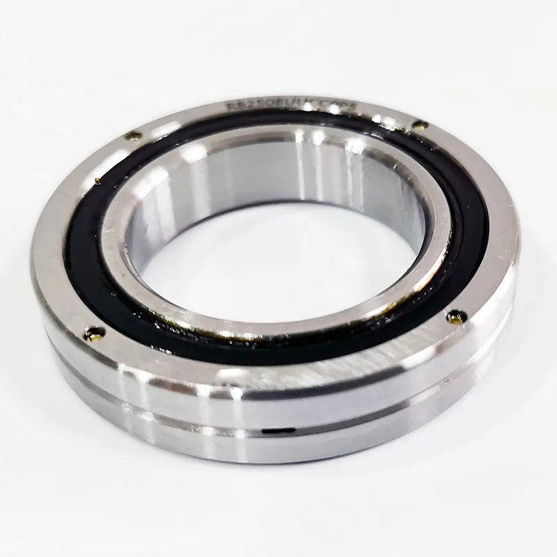Crossed Roller Slewing Bearing SX011832 160x200x20mm